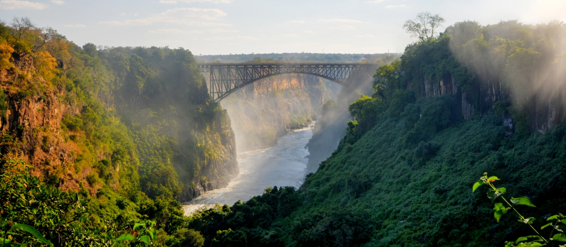 Banner_Victoria_Falls_AdobeStock_68820813 – kopia